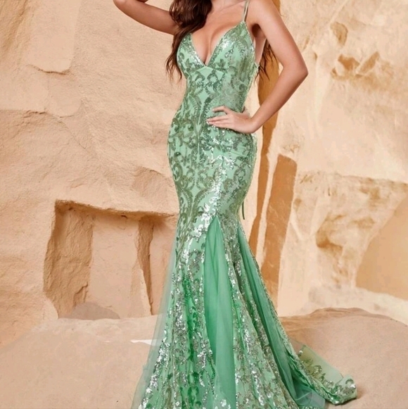 Green Party Contrast Mesh Contrast Sequin,  CRISS Cross Tie Back Cami Lu… - Picture 2 of 9